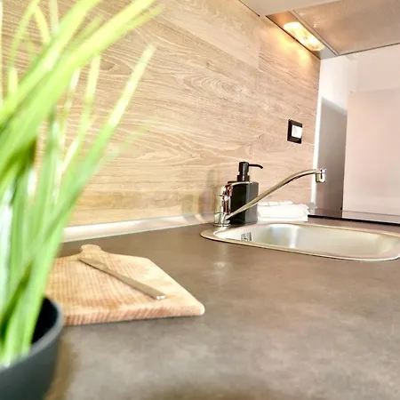 Hotel Poppea - Tra Napoli, Pompei E Sorrento